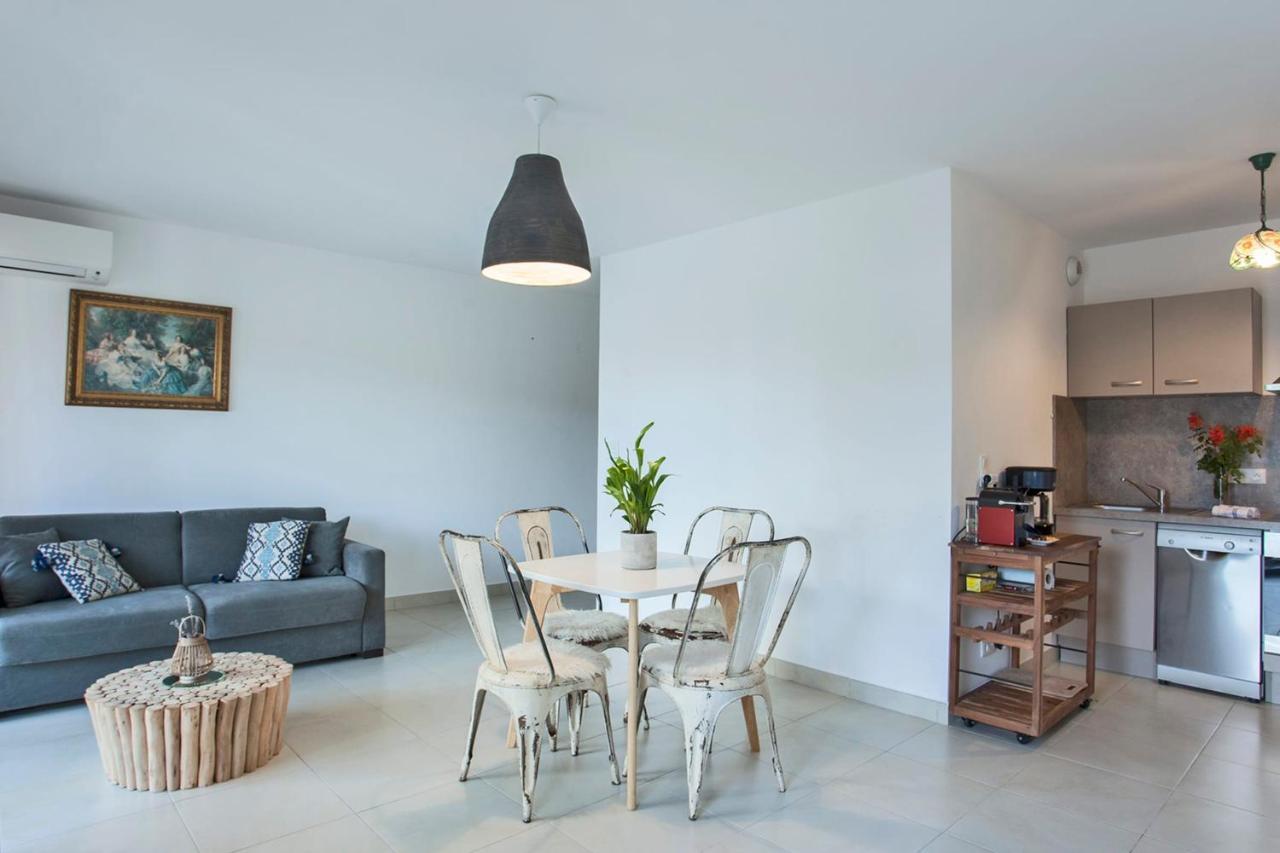 Appartement De Vacances "Fiora" A Calvi A 300M De La Plage Et Du Port Dış mekan fotoğraf