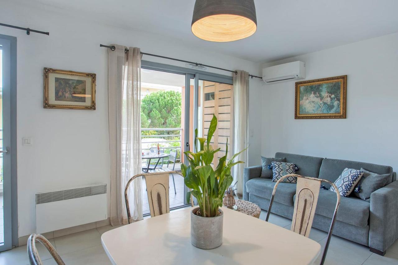 Appartement De Vacances "Fiora" A Calvi A 300M De La Plage Et Du Port Dış mekan fotoğraf