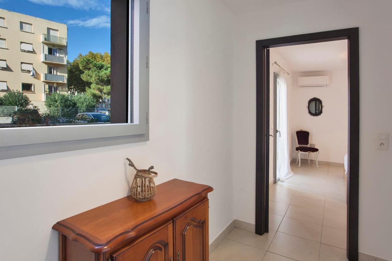 Appartement De Vacances "Fiora" A Calvi A 300M De La Plage Et Du Port Dış mekan fotoğraf
